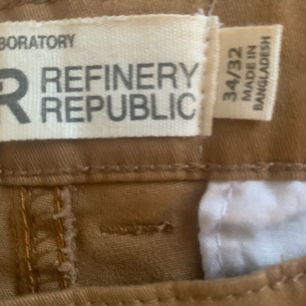 NWOT bought for my husband but, where to tight. - Picture 5 of 5